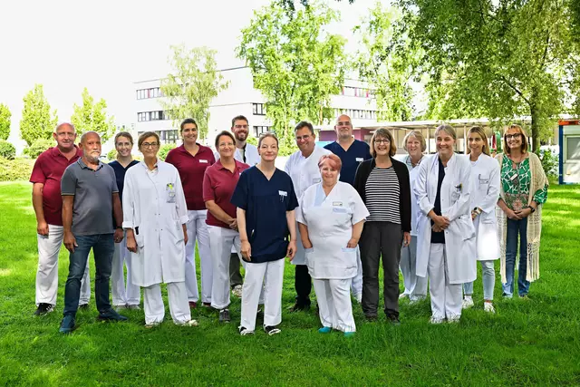 Schmerzpatienten sind beim interdisziplinären Team aus Ärzten, Pflegefachkräften, Physio- und Ernährungstherapeuten, Sozialarbeitern und Psychologen des EvK Castrop-Rauxel in guten Händen. 