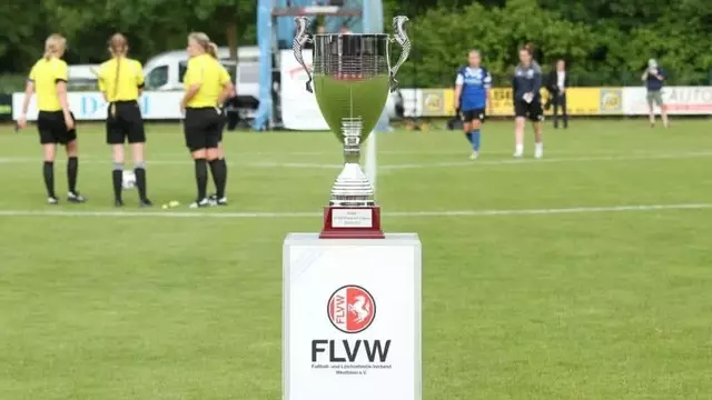 Um diesen Pokal und das Ticket für die erste DFB-Pokal-Hauptrunde geht es am Sonntag 01.06.2025 | Foto: [Foto: FLVW].