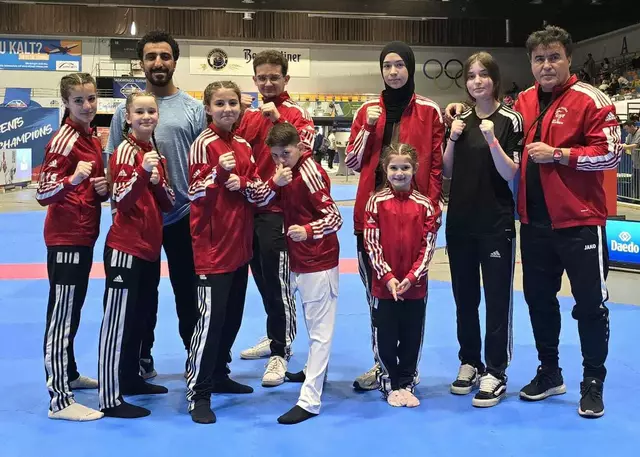 Jinsiy aloqa issiq qizlar Bant mashinasi