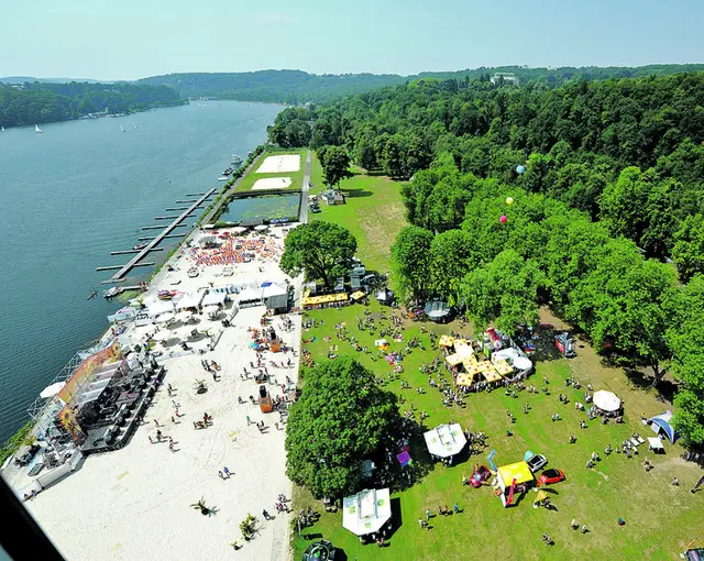 Die Badestelle Seaside Beach Essen am dortigen Baldeneysee. Foto: Heuer