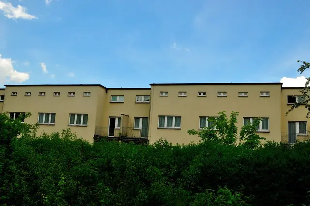 Blick auf den Wohntrakt | Foto: Uwe Klein