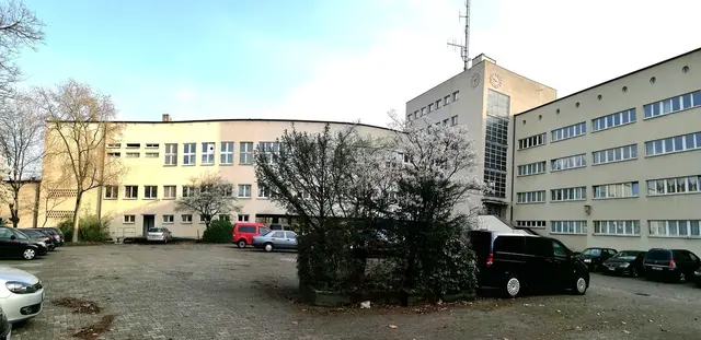 Vorplatz vor den Kammgebäuden | Foto: Uwe Klein