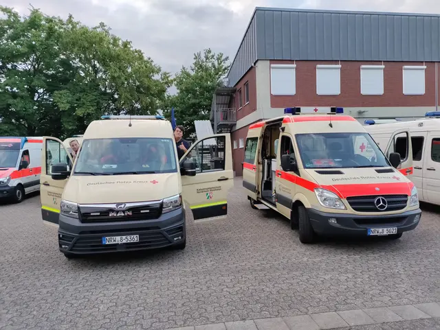 Zwei unserer Einsatzmittel im Einsatz in Datteln | Foto: DRK Gladbeck