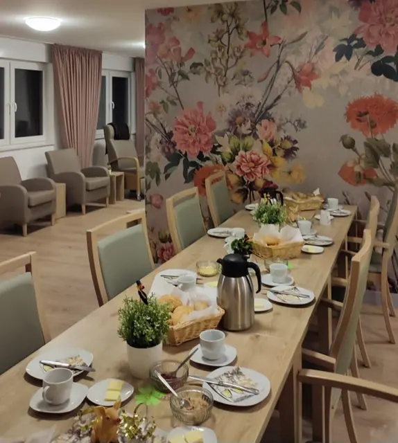 Wieder in gemütlicher Runde samstagvormittags frühstücken und dabei…