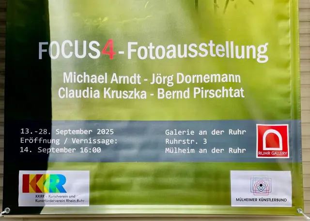 Banner an der Villa Artis in der Ruhrstr. 3 / Ecke Delle | Foto: Focus 4