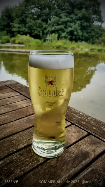 ...das Bild ist ganz nahe´ der GRUGA 
entstanden, jetzt erst im August  :-)))
