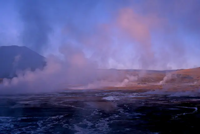 Es brodelt und trotzdem ist es kalt auf ca.4300m.