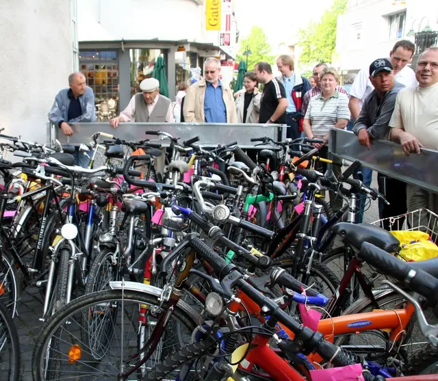 Düsseldorf: Das Fundbüro der Landeshauptstadt versteigert am Dienstag, 26. August 2025, ab 9 Uhr in den Räumen des Fundbüros, Erkrather Straße 1, rund 70 Fahrräder | Foto: ST/lokalkompass.de