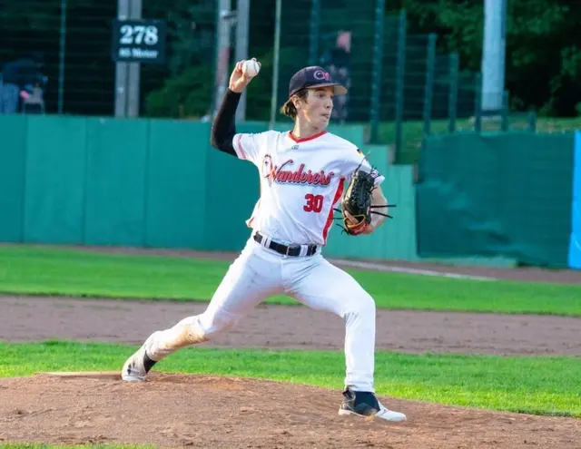 A power on the mound is now: offspring Pitcher Tim Stölting. | Photo: © Chuck_ypic