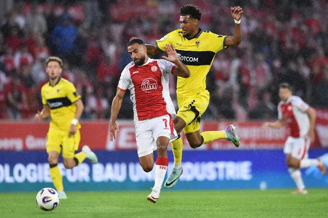 Schlüsselszene in der 10. Minute: RWE-Angreifer Ramien Safi enteilt Aachens Joel da Silva Kiala, scheitert jedoch im Eins-gegen-Eins am Torwart. | Foto: Thorsten Tillmann/FFS