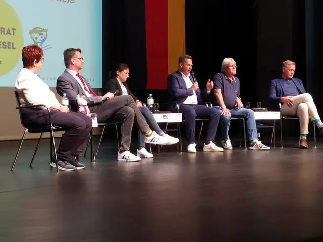 Nicht nur Reden, sondern auch konzentriertes Zuhören war gefragt.