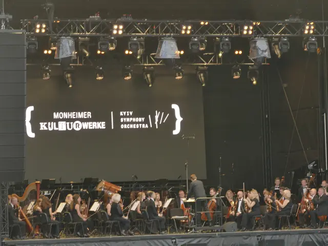 Das Kyiv Symphony Orchestra ist den Monheimer inzwischen gut bekannt. Bereits zweimal sind die Musiker im Monheimer Sommer aufgetreten. Jetzt spielen sie in der Aula einen zehnteiligen Konzertzyklus. | Foto: Gerling