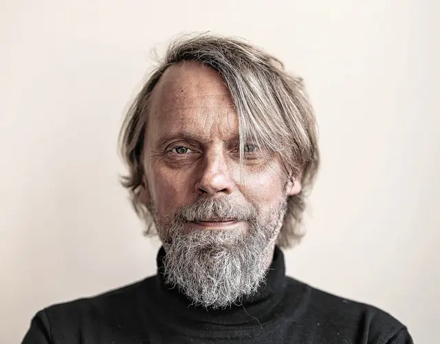 Jens Balzer stellt sich als neuer Metropolenschreiber Ruhr vor. | Foto: Roland Owsnitzki