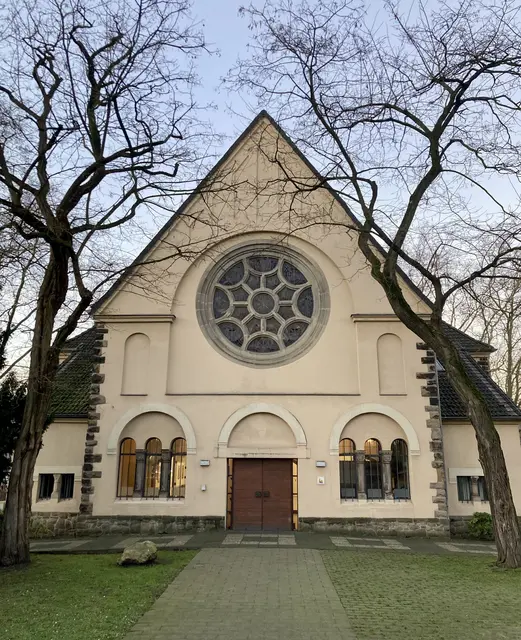 In der Gnadenkirche am Neumühler Markt informiert am Sonntag das Presbyterium über eine Vielzahl an Neuigkeiten.
Foto: Reiner Terhorst