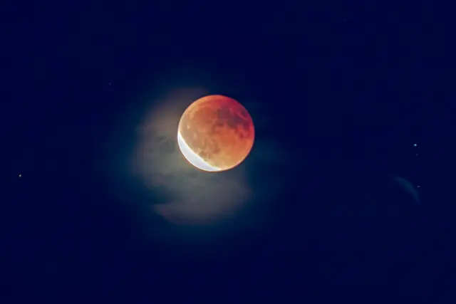 Bürgerreporter Norbert Lange hat am vergangenen Sonntag den Blutmond fotografiert. | Foto: Norbert Lange