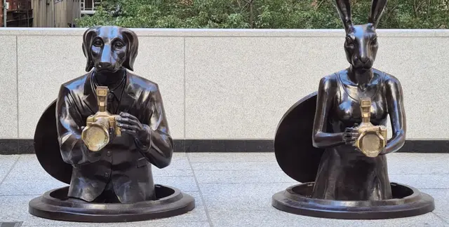 Paparazzi in New York City