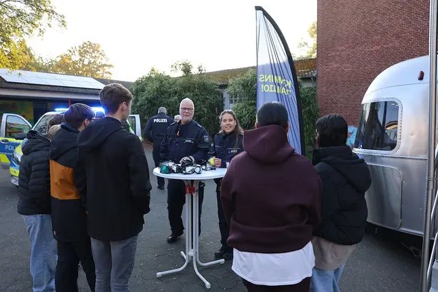 AnsprechBAR an Schulen | Foto: Polizeipräsidium Recklinghausen