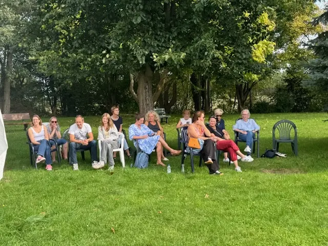 Schattiges Plätzchen für die Zuschauer