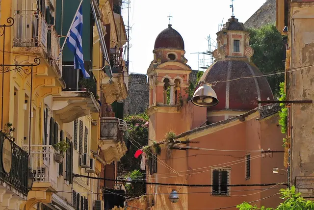 Korfu mit seinen engen Gassen