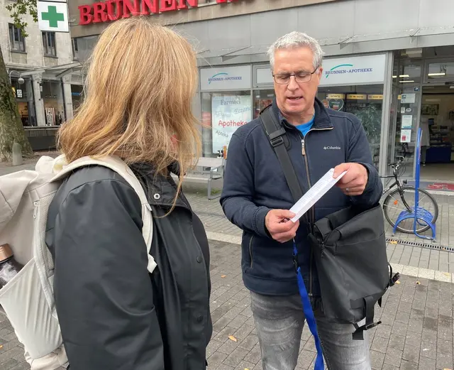 PP Bochum auf Präventionsstreife gegen Taschendiebstahl 2 | Foto: Polizei Bochum
