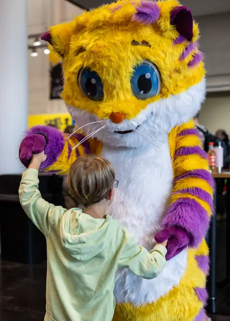 Meeples, das Maskottchen der Spiel Essen, wird wieder als Walking Act durch die Hallen ziehen. | Foto: Merz-Verlag