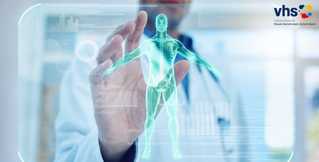 Referent Marc Kriesten erklärt, wie Künstliche Intelligenz die Medizin verändert. | Foto: vhs Wesel-Hamminkeln-Schermbeck