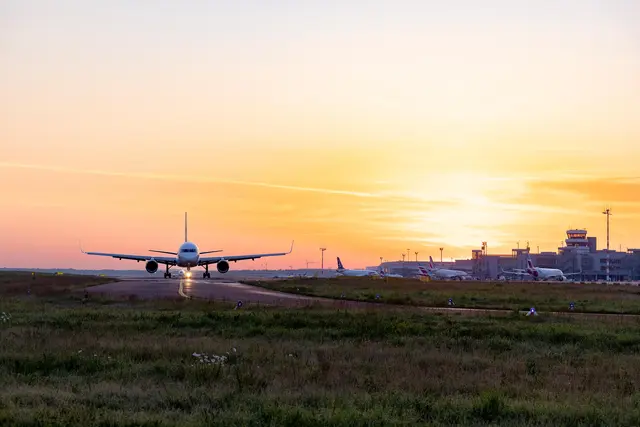 Düsseldorf: Start in die Wintersaison am DUS: Über 50 Airlines verbinden die NRW-Landeshauptstadt mit rund 130 Zielen.

 | Foto: Flughafen Düsseldorf / Andreas Wiese