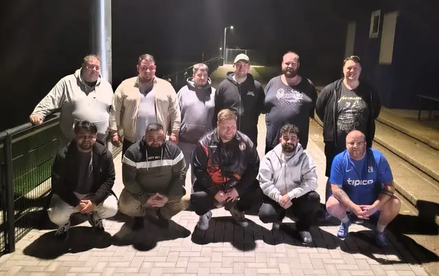 Die aktiven Fußballer mit Übergewicht des Projekts Stahlstadt Zebras trainieren jetzt immer jeden Montag und jeden Donnerstag auf der Platzanlage von Hertha Hamborn an der Gerlingstraße.
Foto: Stahlstadt Zebras