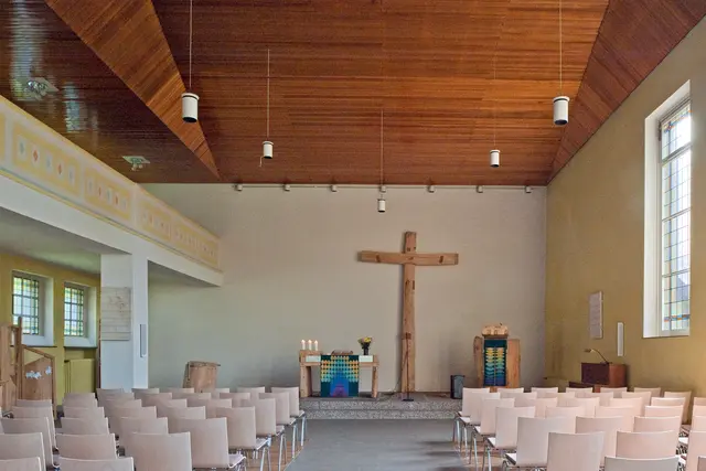 Die  Obermarxloher Lutherkirche wird am Sonntag zum Spieleparadies.
Foto: Tanja Pickartz
