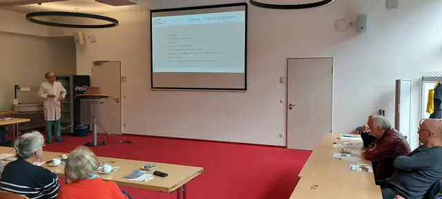 Über operative Eingriffe bei Harninkontinenz konnten sich Betroffene und am Thema Interessierte aus erster Hand und von kompetenter Seite aus informieren. Gelegenheit bestand hierzu…