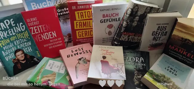 BÜCHER!