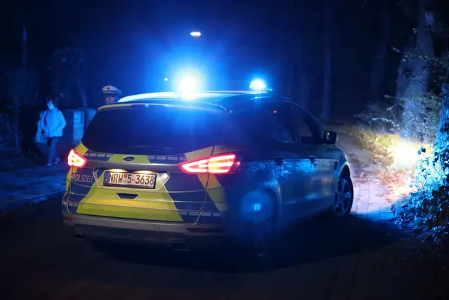 Bild Schepers Text Polizei Wesel  / Tödlicher Verkehrsunfall auf der Weseler Straße(B58) mit Vollsperrung der Bundesstraße