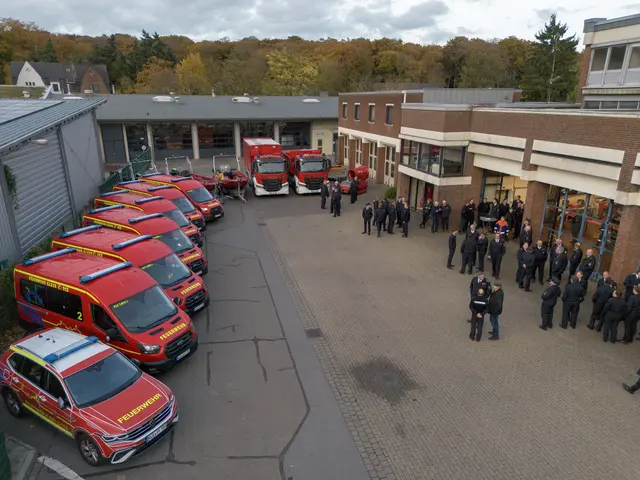 Neue Fahrzeuge übergeben. | Foto: Stadt Kleve