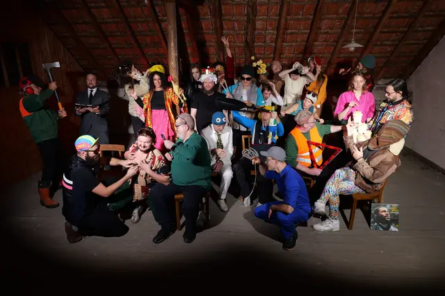 Die XXL-Formation The Dorf. | Foto: Karl F. Degenhardt