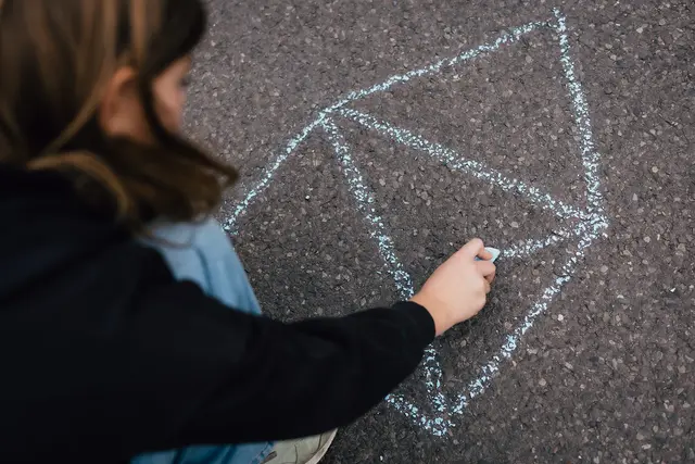 Wenn Bauen so kinderleicht wäre: Das Bauen von neuen Wohnungen ist im Ennepe-Ruhr-Kreis vor allem
teuer und kompliziert. Foto: Tobias Seifert