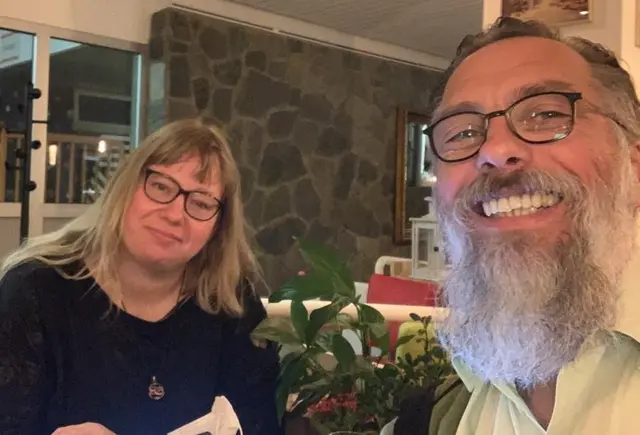 Bis zur Kommunalwahl im September 25 bildeten Stephanie Kemper als Fraktionsvorsitzende und Markus Spitzer-Pachel als Bezirksvertreter und 2. stellvertretender Bezirksbürgermeister die Grüne Fraktion im Stadtbezirk V.
Jetzt wurde Markus Spitzer-Pachel zwar nicht mehr in das Bezirksparlament gewählt, dafür aber in den Stadtrat. Als Gewähltes Ratsmitglied, das in Altenessen wohnt, darf sich aber auch als beratendes Mitglied  in den Bezirksvertretungssitzungen zu allen Tagesordnungspunkten in die Diskussion ein bringen. | Foto: Walter Wandtke