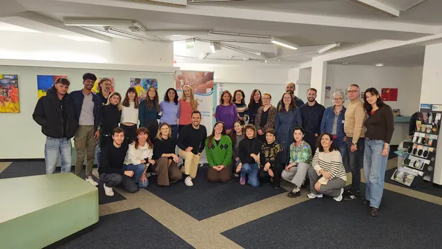 Über 30 Vertreterinnen und Vertreter aus sechs europäischen Ländern tagten im Rahmen des EPIC-UP Projekts der EU Ende Oktober 2025 in Oberhausen. Bei dem Treffen tauschten sie sich über die Pilotprojekte aus, die sie ab 2026 in ihren Ländern umsetzen werden. | Foto: Stadt Oberhausen