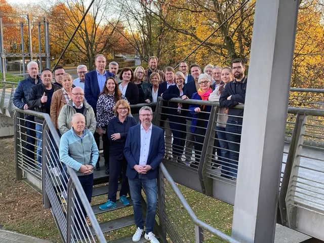 22 neue und wiedergewählte Ratsmitglieder wurden   von Mitarbeitenden der Verwaltung über die Grundlagen der Ratsarbeit informiert.

© Foto: Stadt Marl / Pressestelle