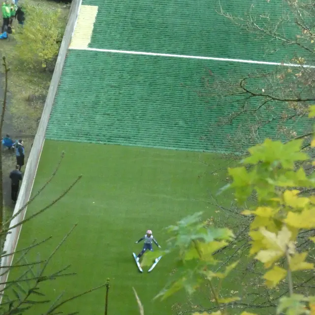 da sprang gerade einer 