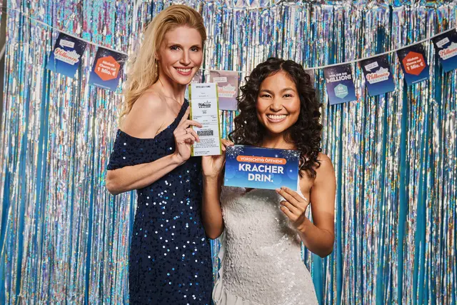Mit dem MillionenKracher kann der Traum vom Millionengewinn wahr werden. Mit 1:250.000 gibt es bei WestLotto keine bessere Chance, tatsächlich eine Million Euro zu gewinnen. Bei der Ziehung an Silvester werden insgesamt sechs Millionäre ermittelt.   | Foto: Schlag und Roy GmbH