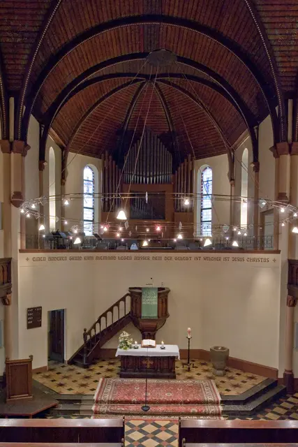 Beim Taizé-Gottesdienst am Buß- und Bettag in der Wanheimer Kirche gibt es reichlich Gelegenheit zum Abschalten und Innehalten.
Foto: Tanja Pickartz