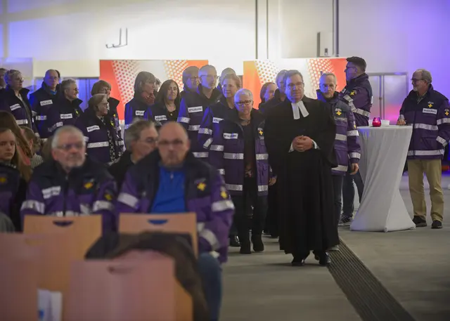 Feierlicher Einzug zu Beginn des Gottesdienstes. | Foto: Alexandra Roth/Kirchenkreis Essen