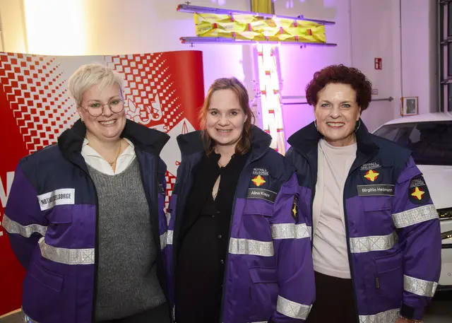 Verstärken die Notfallseelsorge in Mülheim: Carina Staats, Alina Kiepe, Birgitta Hetmann | Foto: Alexandra Roth/Kirchenkreis Essen