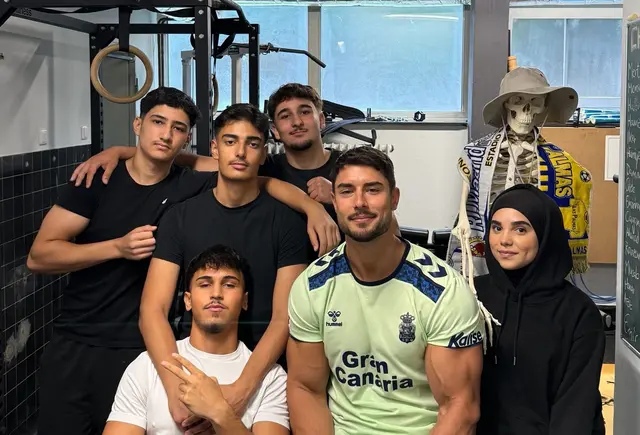 Die Leibniz-Gesamtschule Duisburg-Hamborn startet eine große Spendenaktion für einen Calisthenics-Park auf dem Schulgelände. Der Bewegungspark soll allen 1.600 Schüler/innen zugutekommen. Das Projektvolumen beträgt 35.000 Euro, über 10.000 Euro wurden bereits gespendet! | Foto: Oxana Riesner