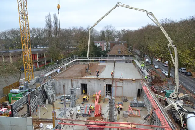 Die Schulgemeinschaft der Leibniz-Gesamtschule kann fast täglich beobachten, wie sich das Erscheinungsbild der Schule verändert.
 | Foto: Thomas Facklam