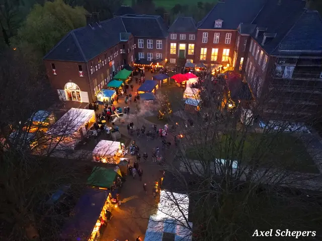 Bilder Schepers / Weihnachtsmarkt auf Schloss Ringenberg – Highlight für die ganze Familie