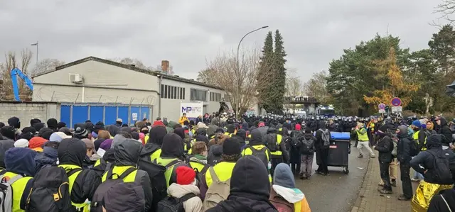 Über 15000 Menschen reisten an... | Foto: Privat