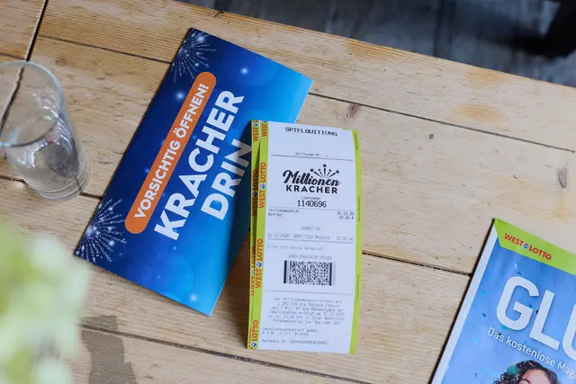 Die Stückzahl der MillionenKracher-Lose ist begrenzt, es gibt davon genau 1,5 Millionen – daraus werden die sechs Millionäre und die weiteren Gewinner ermittelt.