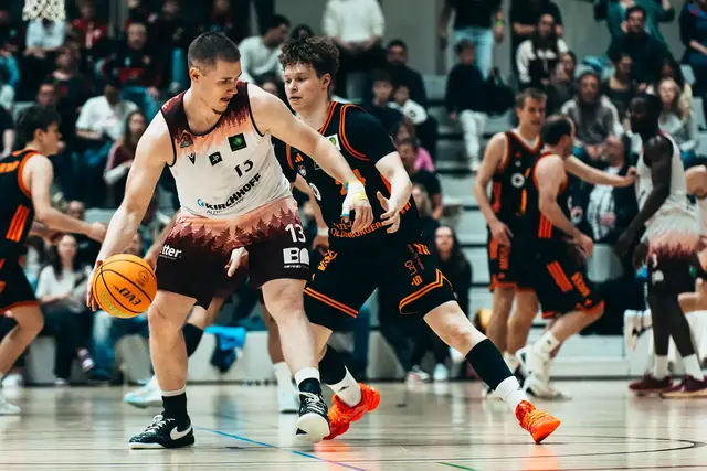 Christopher Schultz im Spiel gegen RASTA Vechta II | Foto: Calvin Vorsmann, cnipsr