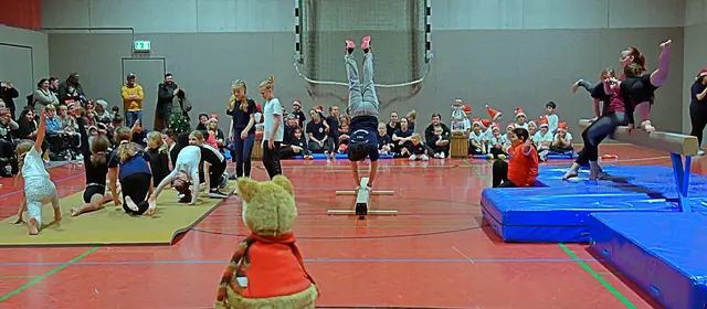 Abschlussbild der "Ran an die Geräte Mädchen"